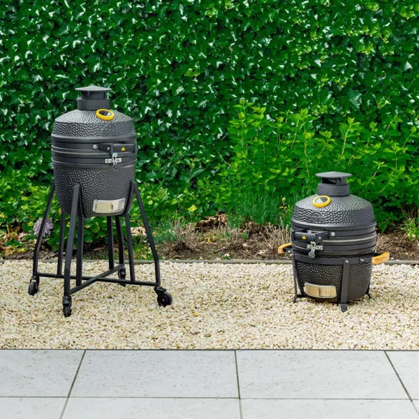 GRLLR Ember Classic 16 inch Charcoal Black Kamado