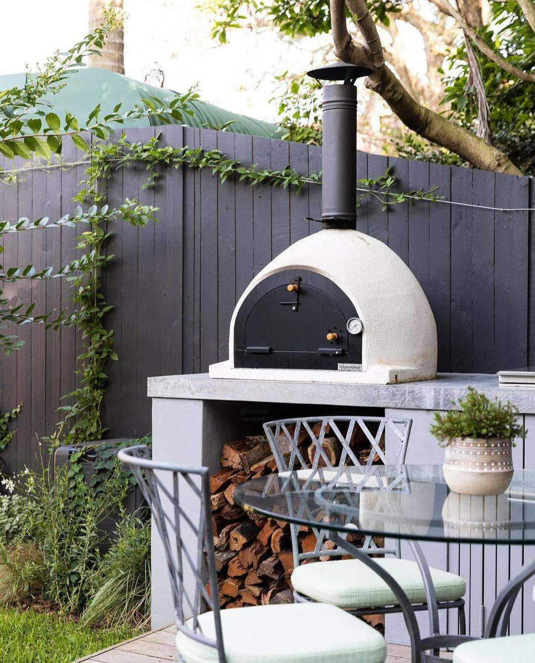 Xclusive Decor Royal Wood Fired Pizza Oven