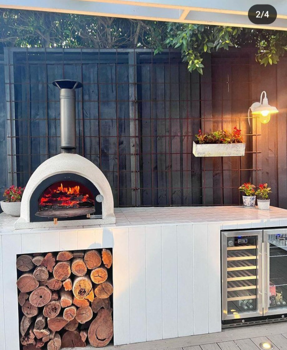 Xclusive Decor Royal Wood Fired Pizza Oven